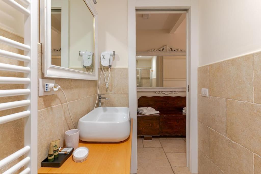 מלון מטרה Residenza Gia Antico Forno מראה חיצוני תמונה